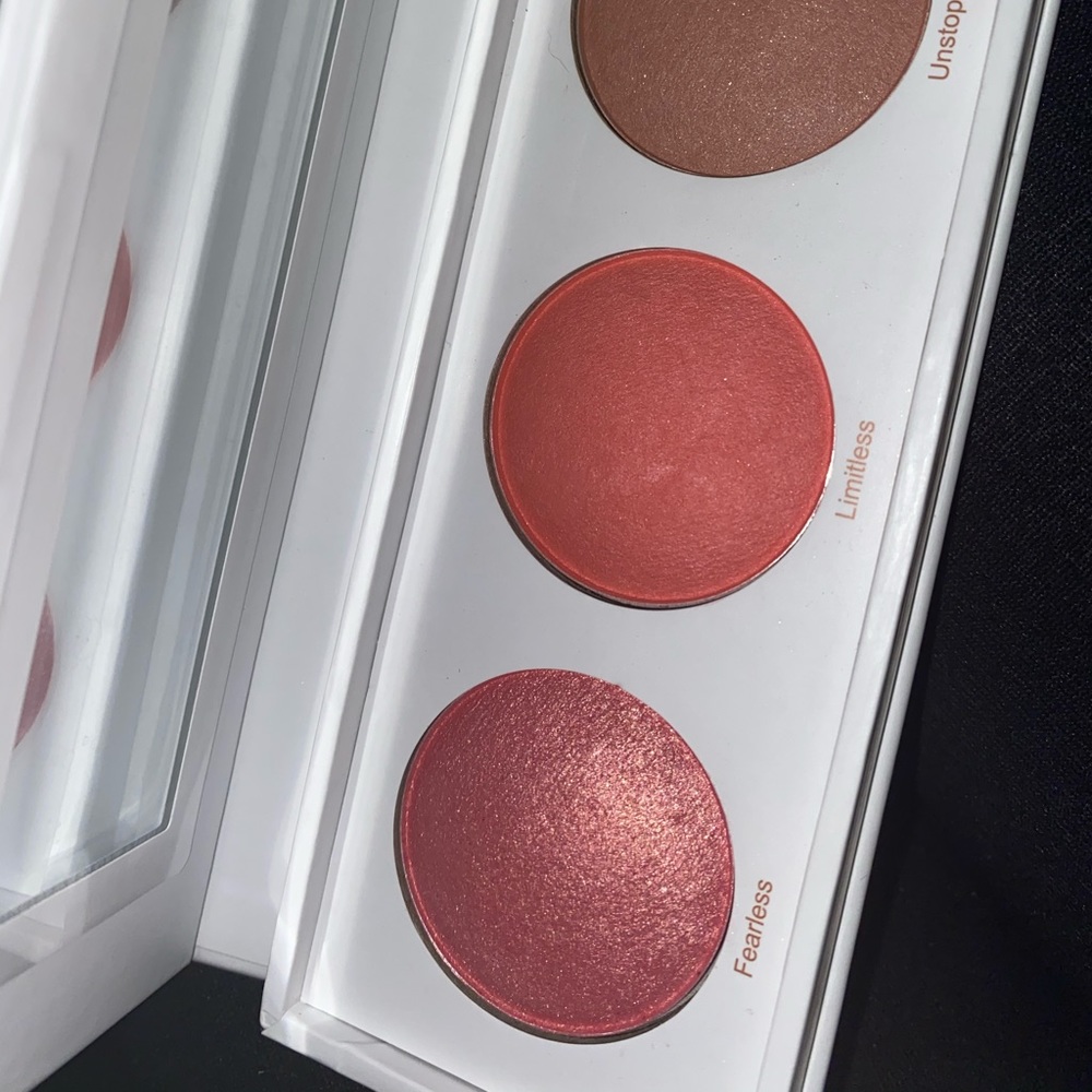 Realher Blush Kit